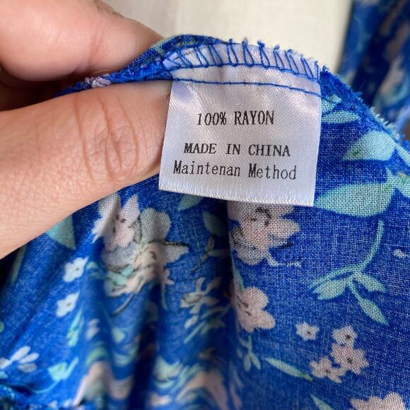 Zesica Boho Style Wrap Maxi Dess in Blue & Floral Print Size Large - Picture 8 of 11